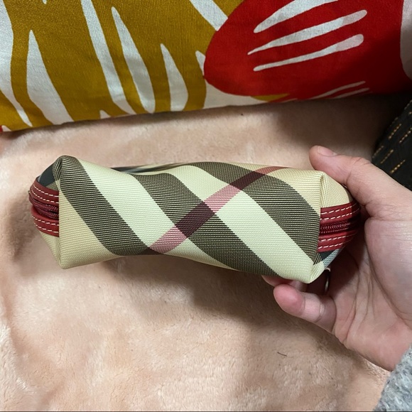 Burberry London Cosmetic Pouch - Picture 5 of 7